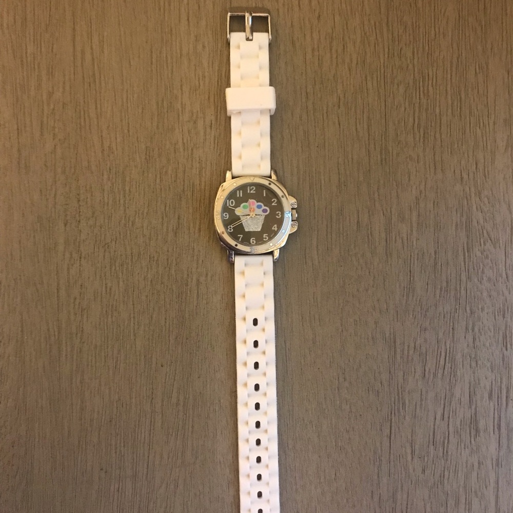 Vintage Sophie Mood Watch White CUPCAKE COLLEZIO